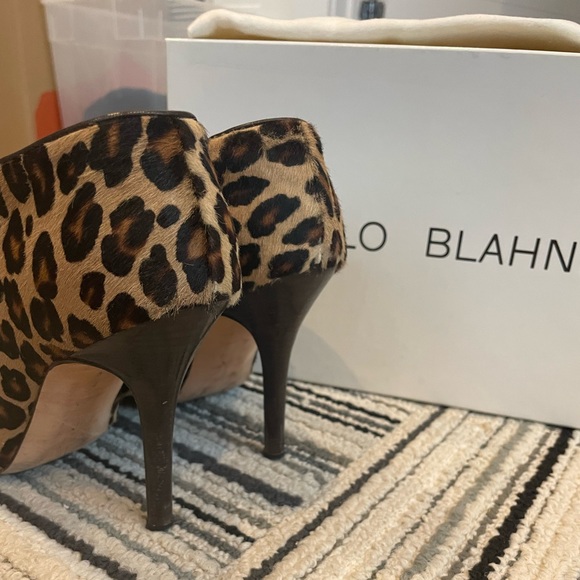Manolo Blahnik Leopard Booties Size 36 1/2 with original box 💗 - Picture 5 of 6